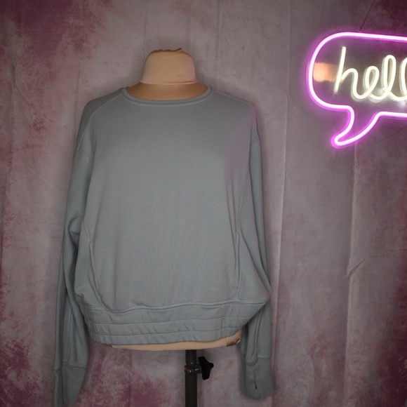 Dip XL Crop sweatshirt - Picture 1 of 3